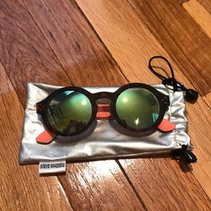 Steve Madden sunglasses